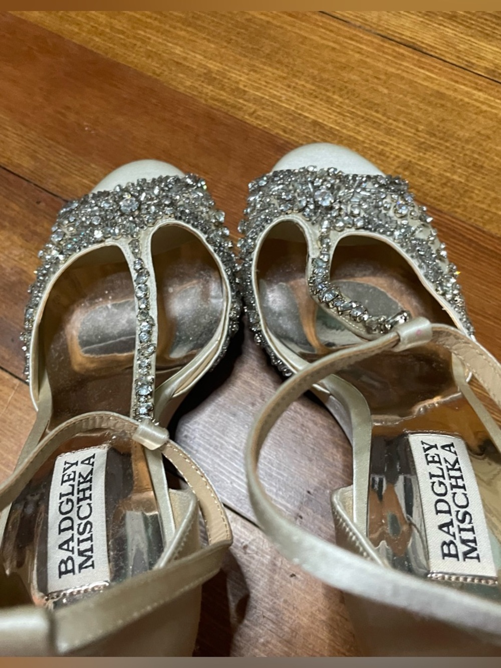 Anthropologie BHLDN Badgley Mischka Ivory Beaded T-Strap Wedge Wedding Sandals - Picture 9 of 16